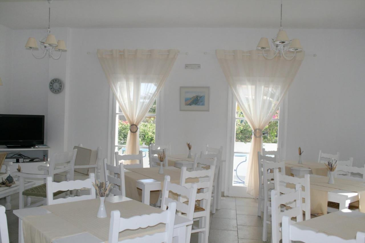 Spiros & Hiroko Hotel - Adults Only Периса Екстериор снимка