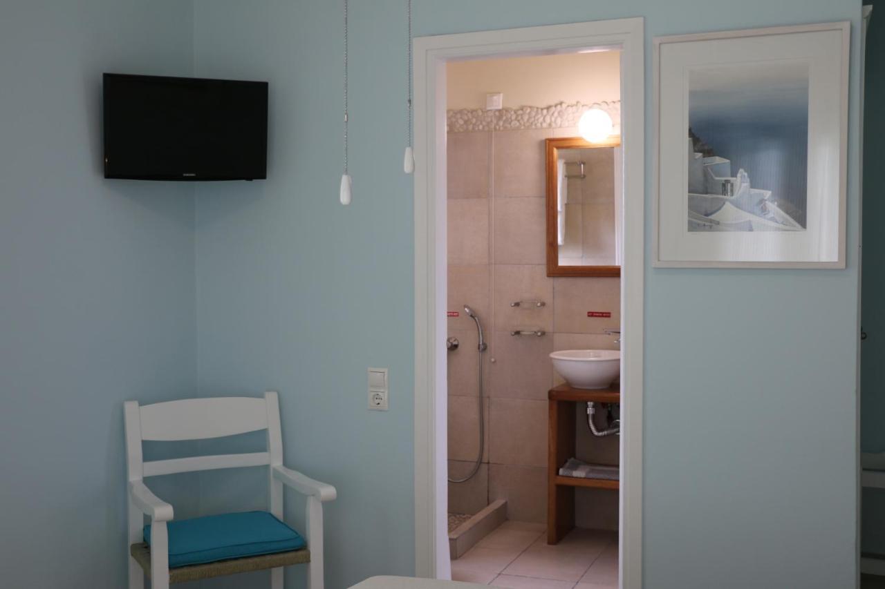 Spiros & Hiroko Hotel - Adults Only Периса Екстериор снимка