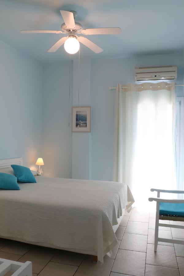 Spiros & Hiroko Hotel - Adults Only Периса Екстериор снимка