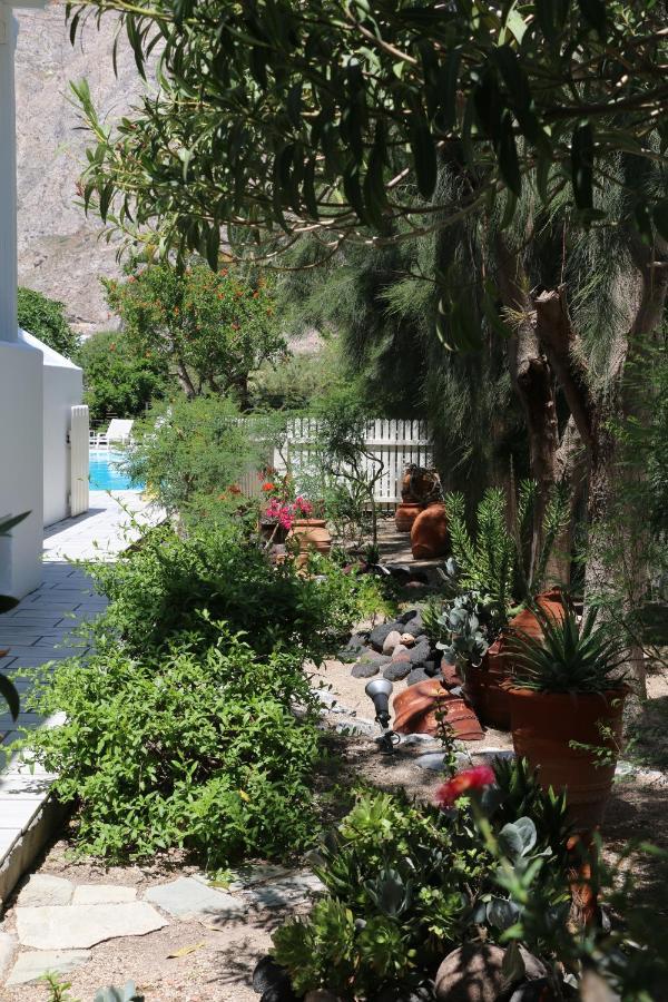 Spiros & Hiroko Hotel - Adults Only Периса Екстериор снимка